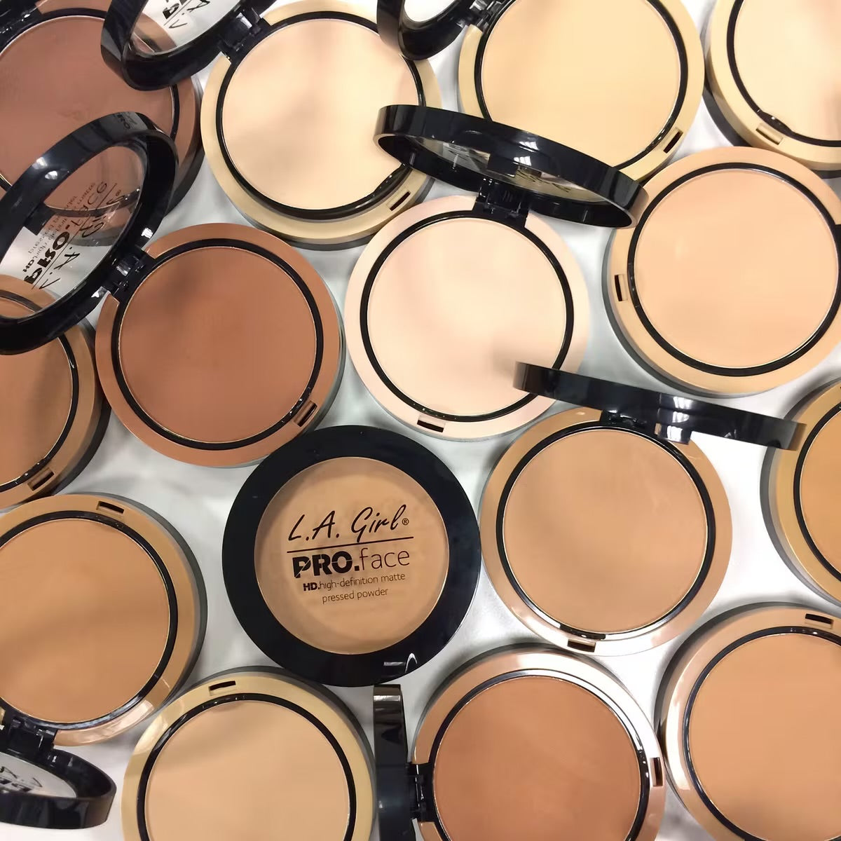 PRO. FACE MATTE PRESSED POWDER