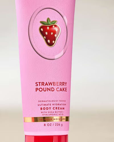 STRAWBERRY POUND CAKE MINI CREMA CORPORAL
