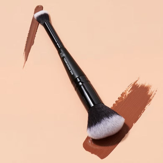 CONCEALER & FOUNDATION COMPLEXION DUO BRUSH