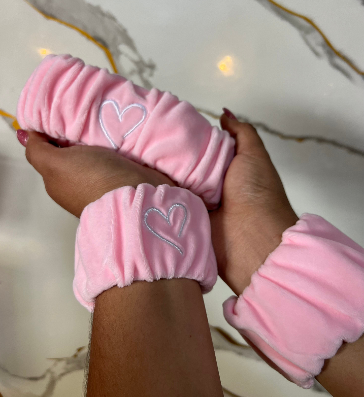 HEAD & WRISTBAND SKINCARE SET