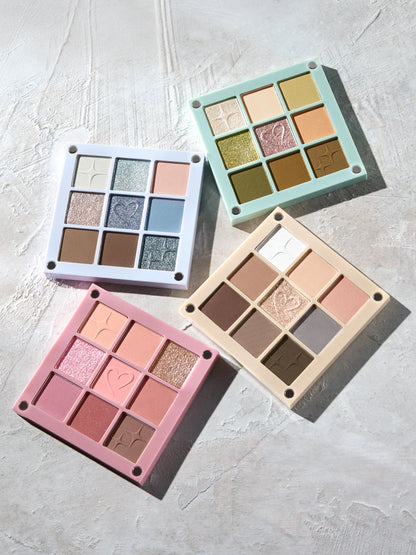 MAGNETIC PALETTES