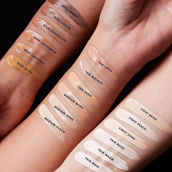 HYDRATING CAMO CONCEALER