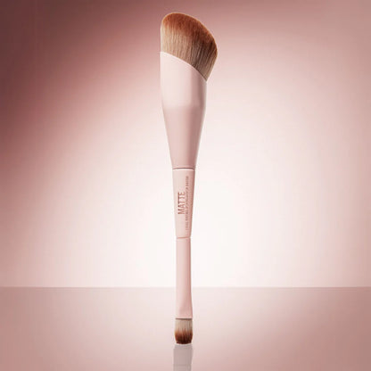 FLAWLESS STAY MATTE FOUNDATION BRUSH